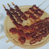 มาคุโระหม่าล่าปิ้งย่างเสียบไม้ สุพรรณบุรี