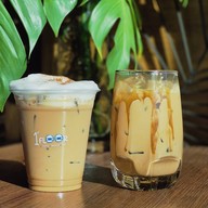 1st FLOOR Coffee•Brunch•Bar Maeklong