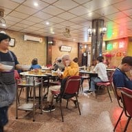 บรรยากาศ กว้านสิ่วกี่ ตลาดน้อย