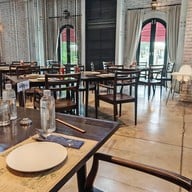 บรรยากาศ Midwinter Green