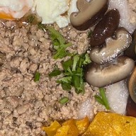 โจ๊กมั๊ยครับและตามสั่งรสจัด พฤกษาวิลล์93