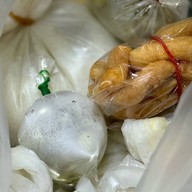 เมนูของร้าน โจ๊กสามย่าน ลาดปลาเค้า