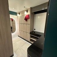 The Quarter On Nut by UHG