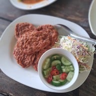 เมนูของร้าน เรือนร่มไทร