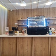 SARO coffee & matcha สำเพ็ง 2 ถนนกัลปพฤกษ์