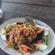 เมนูของร้าน เรือนร่มไทร