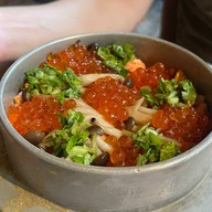 Gen Japanese Charcoal Grill Restaurant & Bar เอกมัย