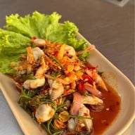 ไต๋อวน อาหารทะเลสดจากชาวประมงพื้นบ้าน จอมเทียน พัทยา