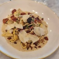 เมนูของร้าน The Summer House Ayutthaya เกาะเรียน