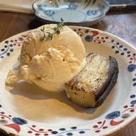 Gen Japanese Charcoal Grill Restaurant & Bar เอกมัย