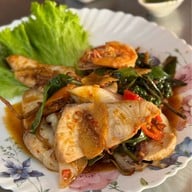 ไต๋อวน อาหารทะเลสดจากชาวประมงพื้นบ้าน จอมเทียน พัทยา