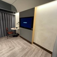 The Quarter On Nut by UHG