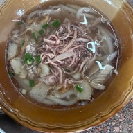 เมนูของร้าน ก๋วยเตี๋ยวบ้านบึง ซอย 12