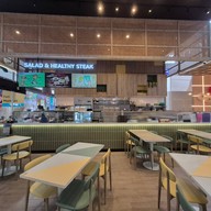 บรรยากาศ Jones' Salad Lotus's North Ratchapruek