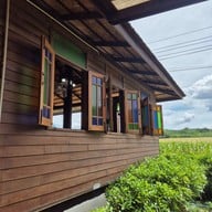 บรรยากาศ ครัวกำปั่นเขาใหญ่