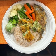 ข้าวคลุกน้ำพริก