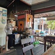 ครัวมรกต