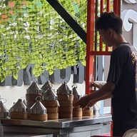 โชคดีแต่เตี้ยมสาขาชุมพร บางลึก