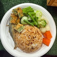 ข้าวคลุกน้ำพริก