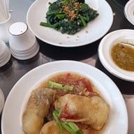 เมนูของร้าน Loong Foong สวิสโฮเต็ล กรุงเทพฯ รัชดา