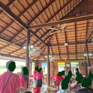 บรรยากาศ ครัวกำปั่นเขาใหญ่