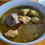 ร้านข้าวแกงบุฟเฟ่ต์ ตลอง 9