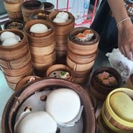 โชคดีแต่เตี้ยมสาขาชุมพร บางลึก