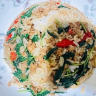 กระเพรา by แม่แนน (รามคำแหง180)
