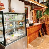 ไม้บ้าน คาเฟ่ อุดรธานี