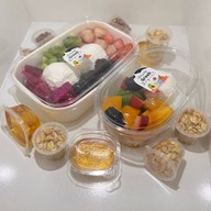 สตอรี่ กรีกโยเกิร์ต ตลาดพลู