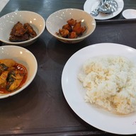 เมนูของร้าน ข้าวแกงอยุธยา