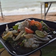 ไต๋อวน อาหารทะเลสดจากชาวประมงพื้นบ้าน จอมเทียน พัทยา