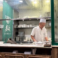 Mak’s Noodle Parkes St.