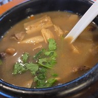 โกตี๋ข้าวมันไก่อุทัยธานี