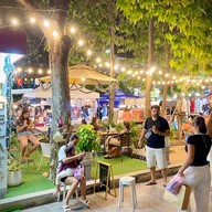 บรรยากาศ DeBeuLann Gelato | เดอบิวแลนช์ ประเวศ