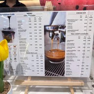 Khemkhon Café (เข้มข้นคาเฟ่) กาแฟสด ชา