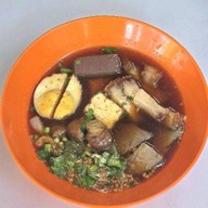 ก๋วยจั๊บเจ๊พิส