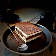 เมนูของร้าน Featherstone .