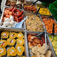 หมูทอดเจ๊จง พัฒน์พงศ์ (Patpong)