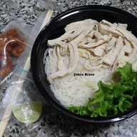 เมนูของร้าน Aroi หมี่ไก่ฉีก