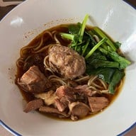 เนื้อต้มบ้านม้า รามคำแหง81