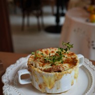 Petit Jardin Café et Bistro