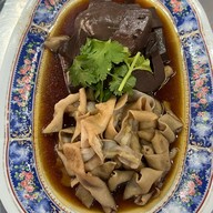 เมนูของร้าน ซ้งเป็ดพะโล้ ถนนเพิ่มสิน