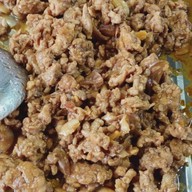 เก๋ ผัดกระเพราพริกแห้งปิ่นเจริญ2