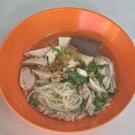 ก๋วยจั๊บเจ๊พิส