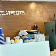 FLATWHITE Coffee Roaster & Food ซอยมังกร สมุทรปราการ (Samut Prakan)