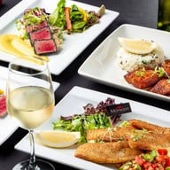 Monsoon Restaurant - Sukhumvit 8 สุขุมวิม8