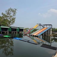 พาเพลิน