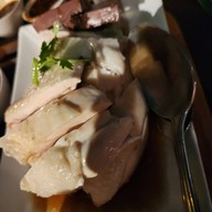 เมนูของร้าน Montien Riverside โรงแรมมณเฑียรริเวอร์ไซด์