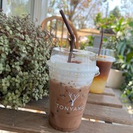 เมนูของร้าน Tonyang cafe